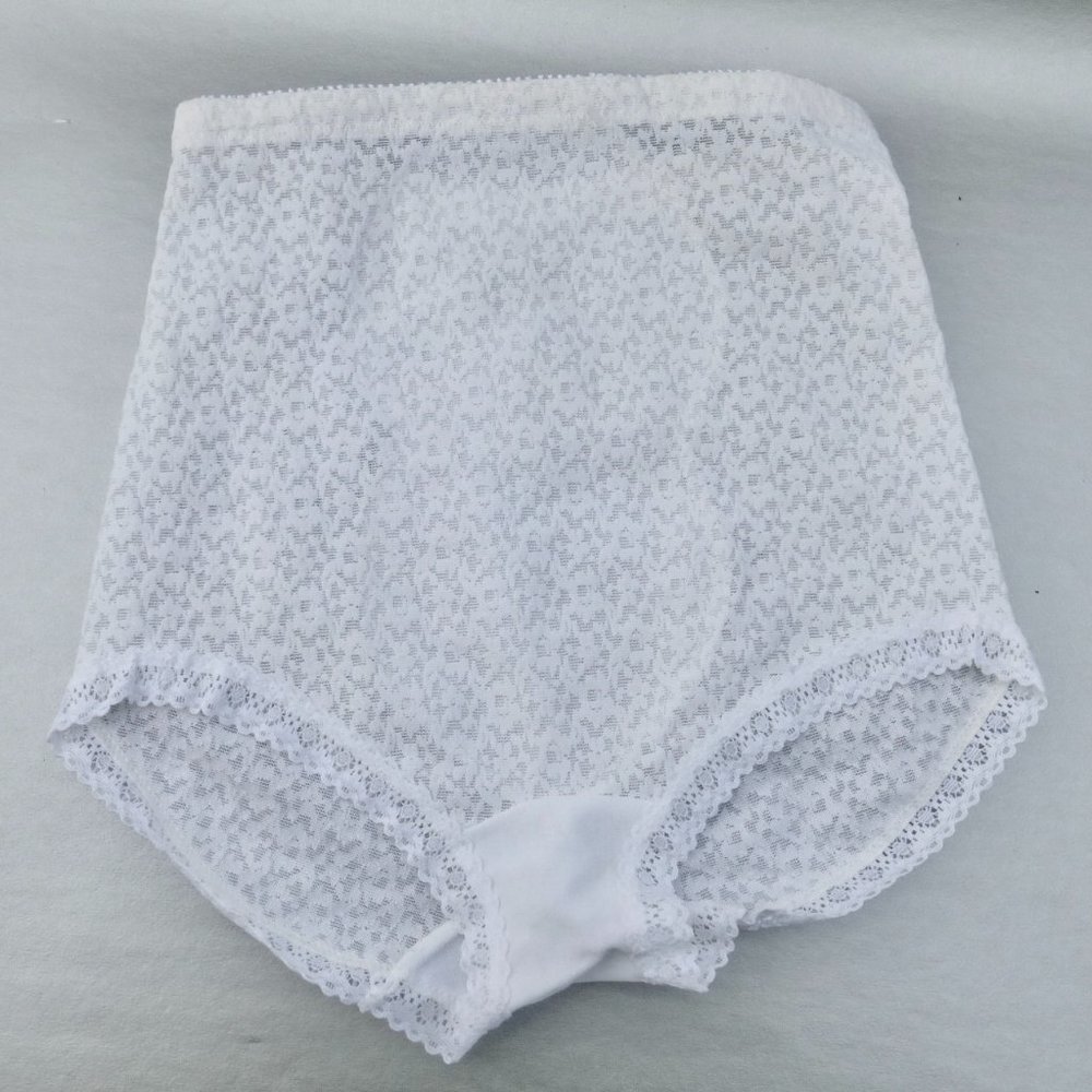 Lace Tummy Control Panty White Brief Firm Control Size Medium Sculpture Figure